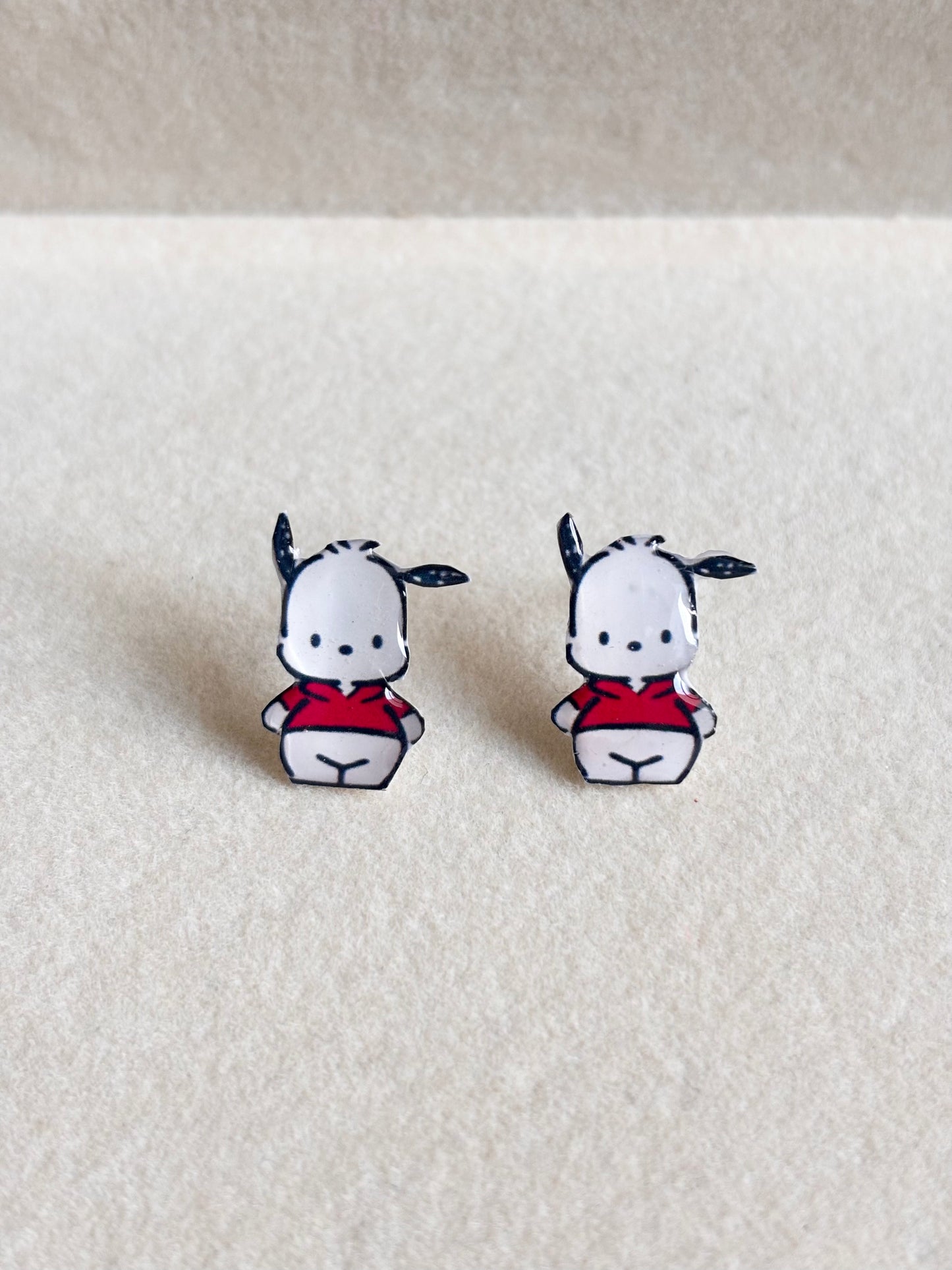 Aretes de Pochacco