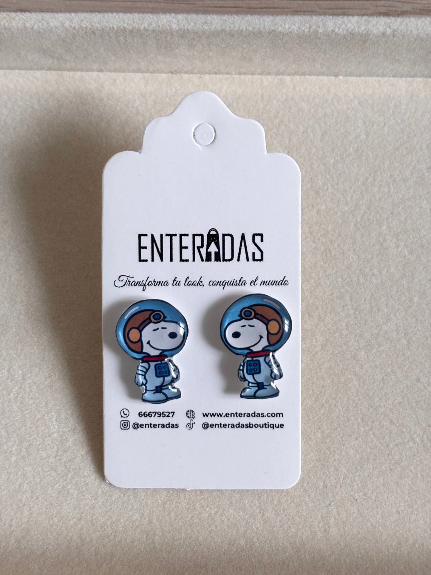 Aretes Snoopy astronauta
