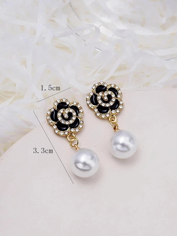 Aretes flor elegancia