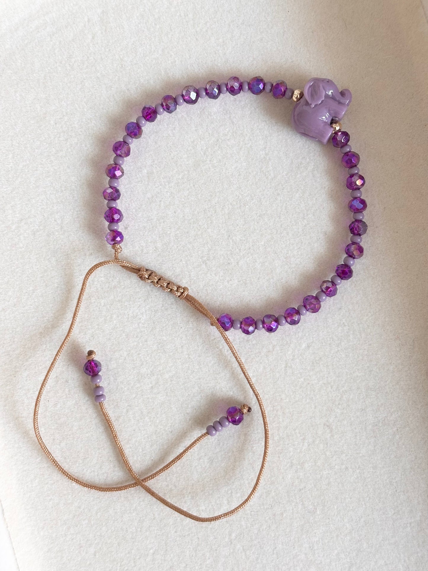 Pulsera elefante violeta