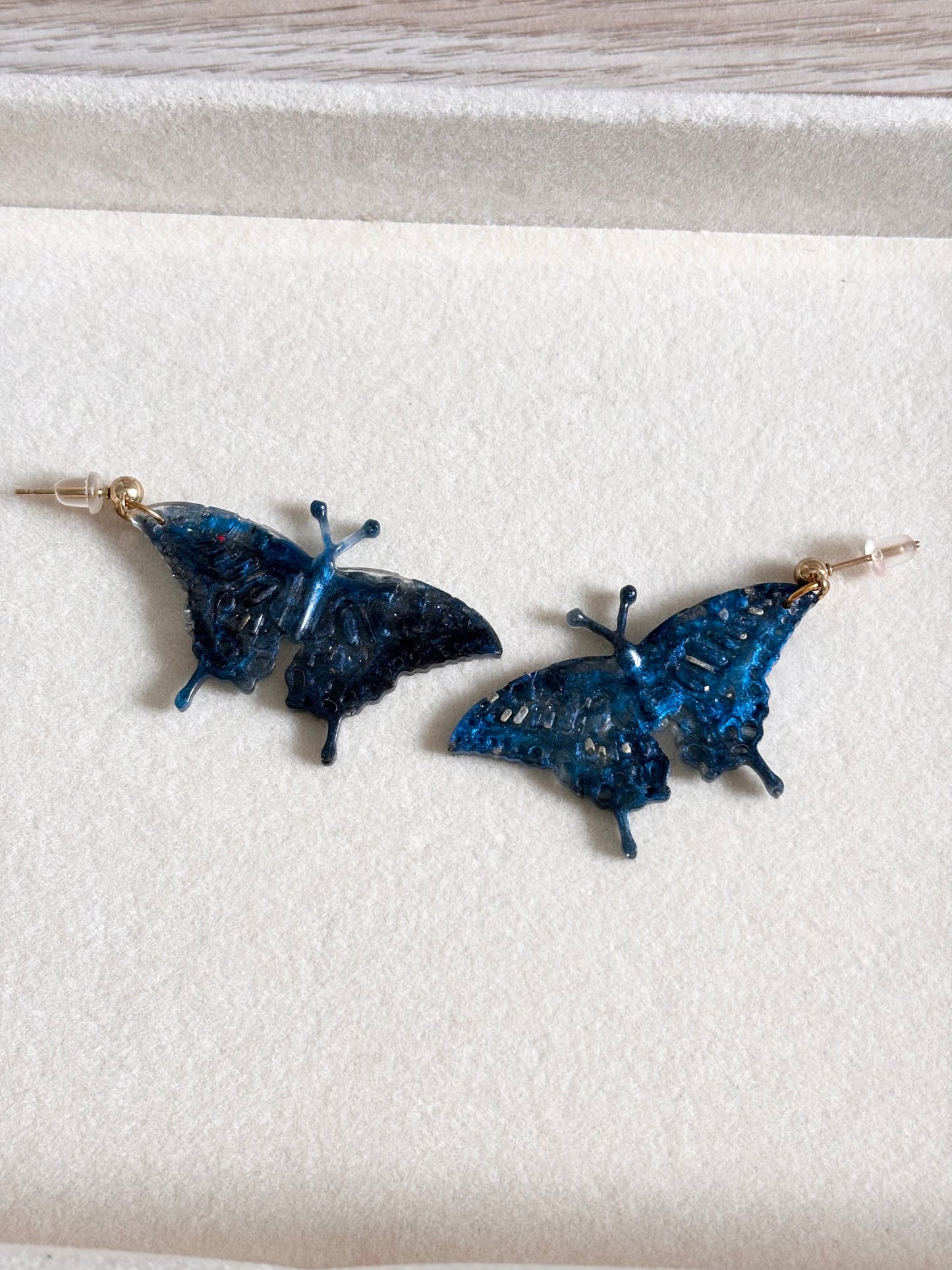 Aretes mariposa