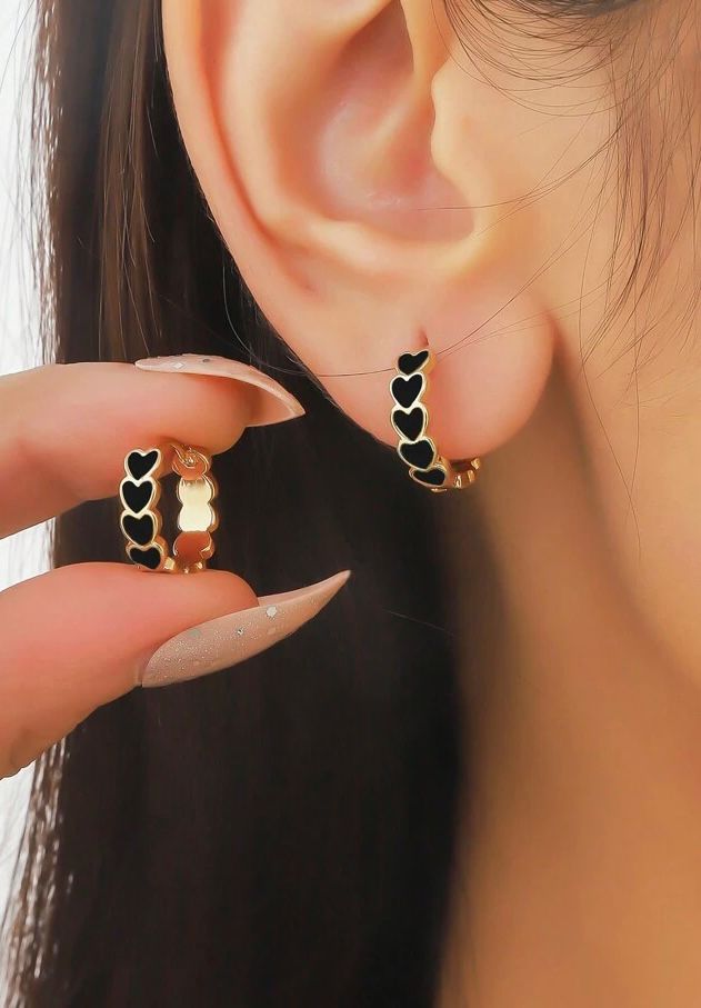 Argollas corazones negros
