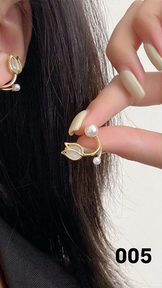 Aretes Tulipan blanco