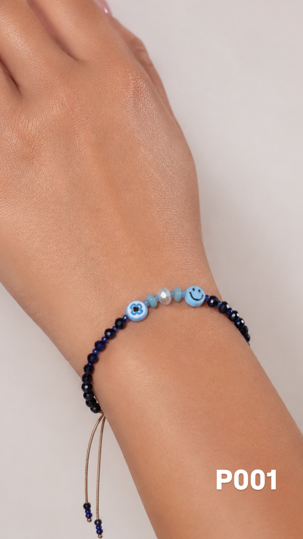 Pulsera carita celeste