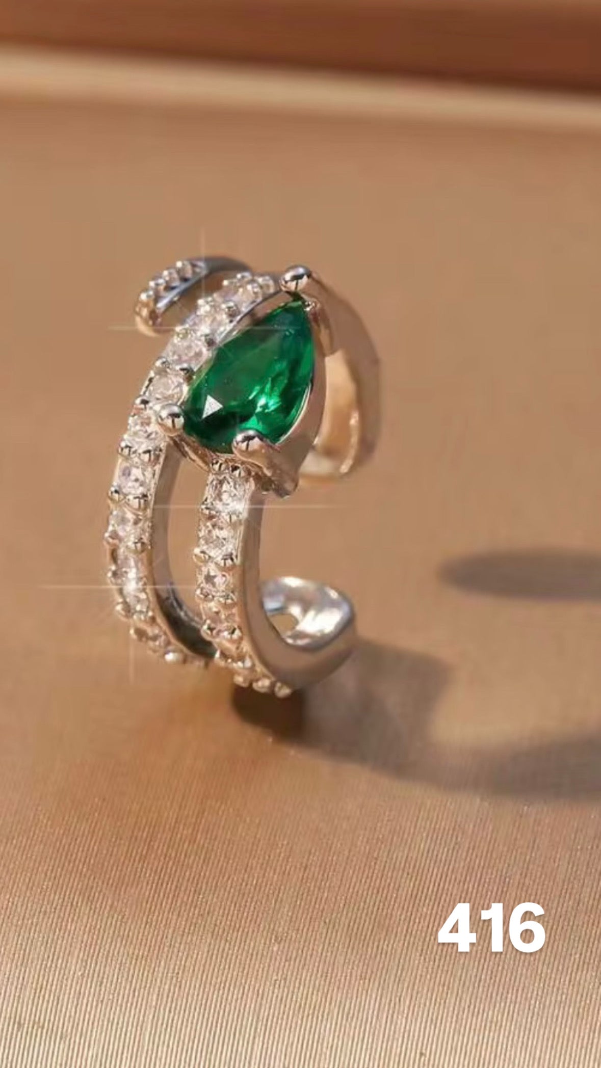 Earcuff verde