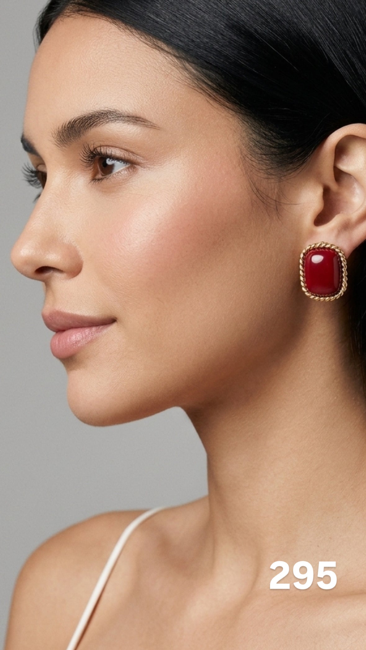 Aretes vinotinto