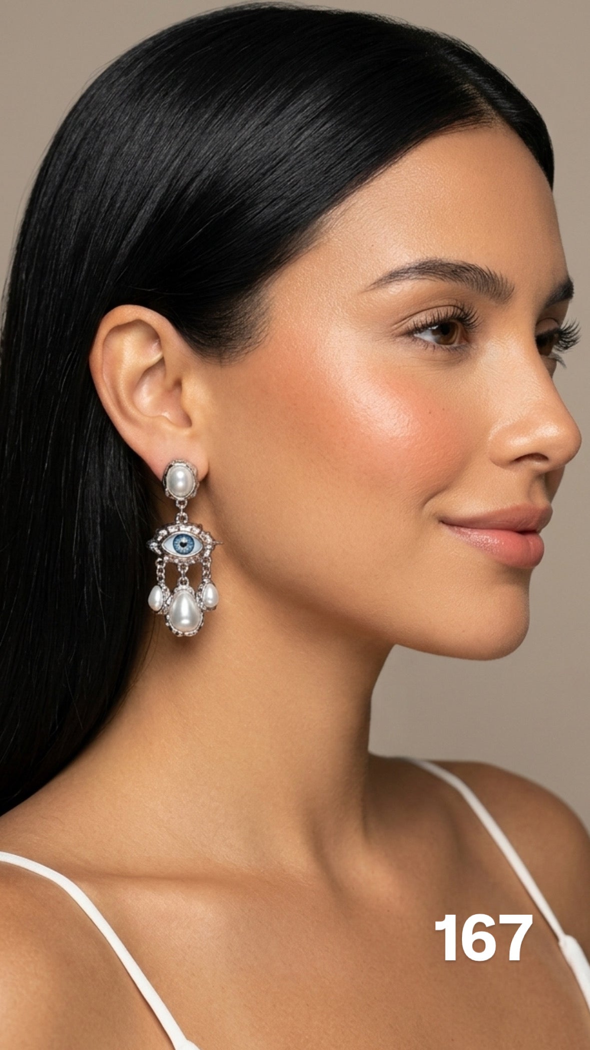 Aretes ojos llamativos