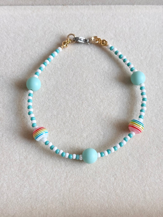 Pulsera celeste
