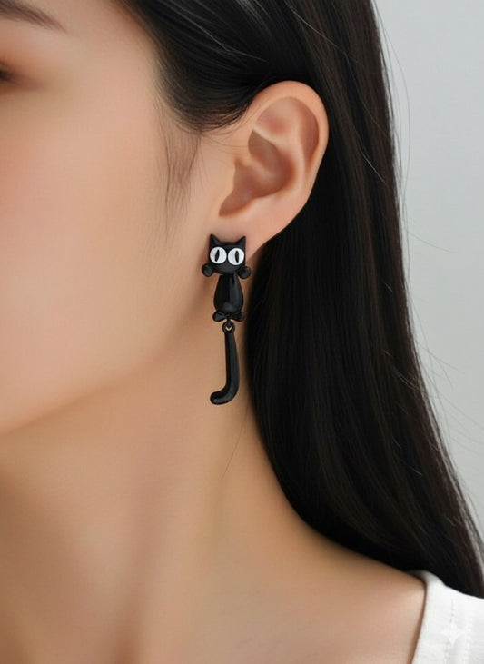Aretes gato negro