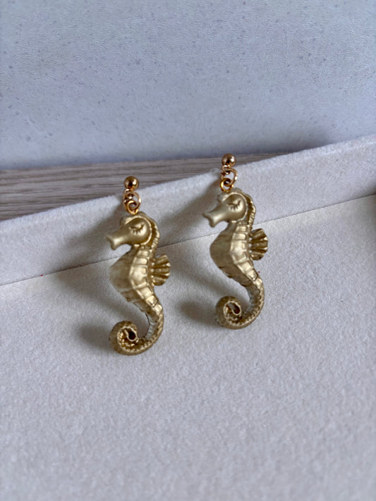 Aretes caballito de mar